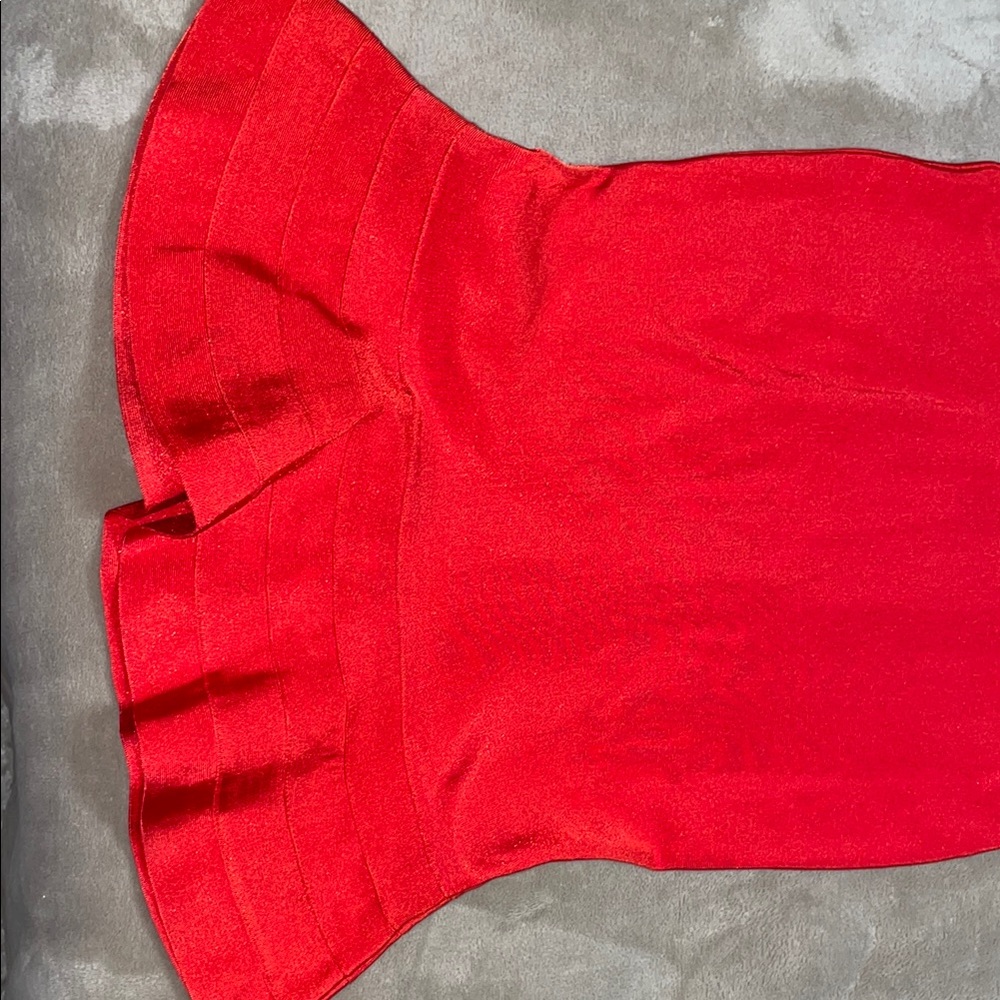 Red Ruffled Sweetheart Halter Sundress - Picture 4 of 4
